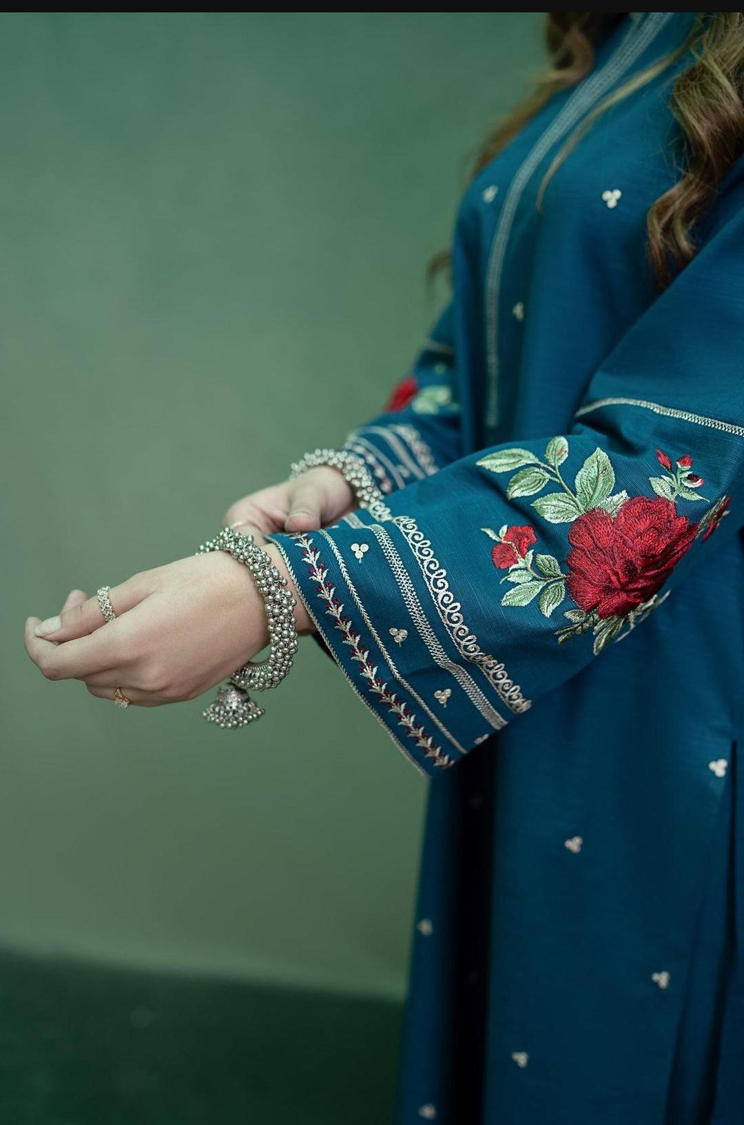 3PCS women's Unstitched Embroideered suit